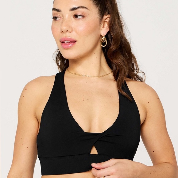 Fabletics Other - Fabletics Oasis Twist Medium Impact Sports Bra